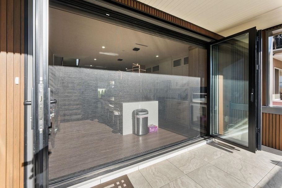 1766 E 64th Avenue Vancouver, BC - 26