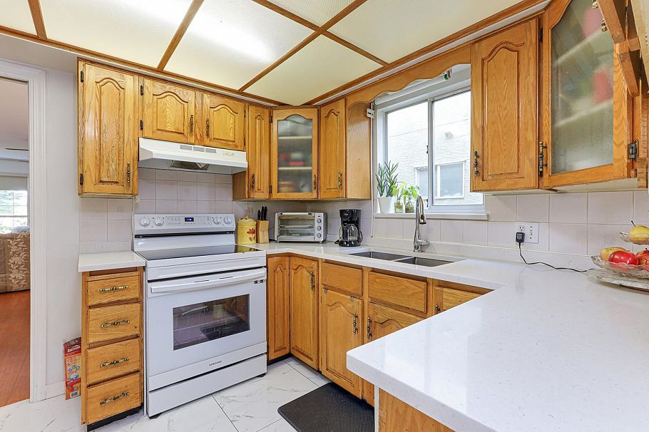 8006 Chester Street Vancouver, BC - 9