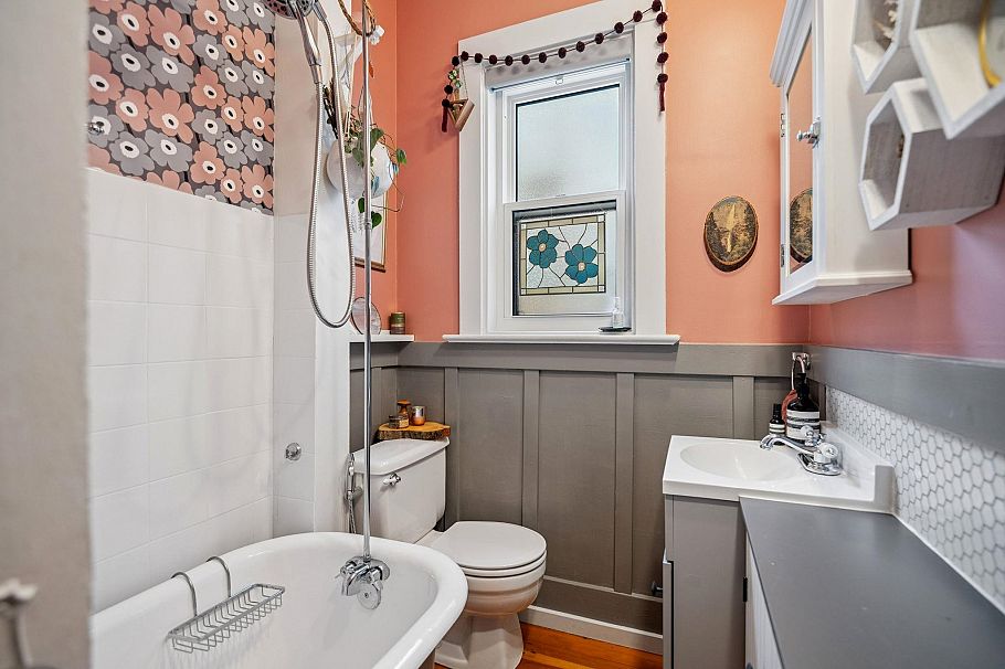 1652 E 33rd Avenue Vancouver, BC - 24