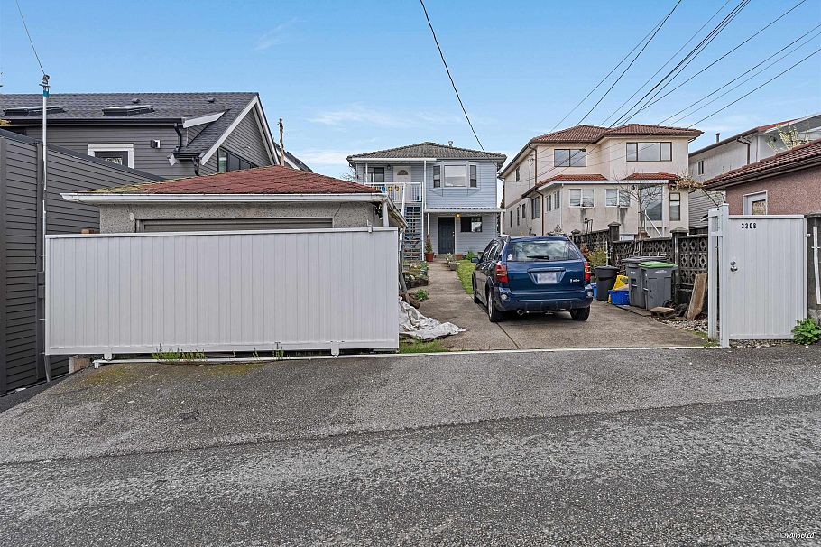 3308 Wellington Avenue Vancouver, BC - 25