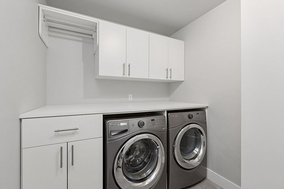 4 651 W 14th Street North Vancouver, BC - 32