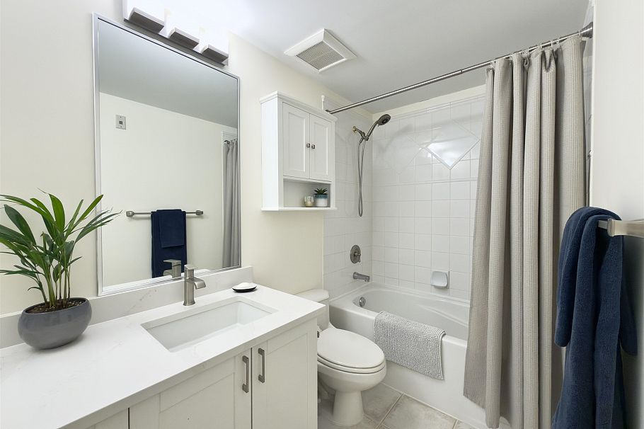 104 2688 Vine Street Vancouver, BC - 21