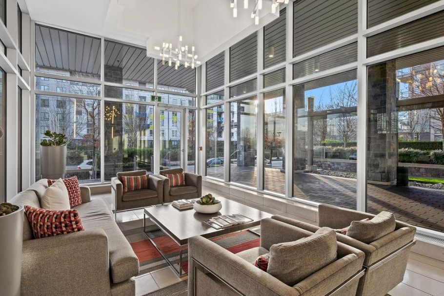 903 3281 E Kent Avenue North Vancouver, BC - 5