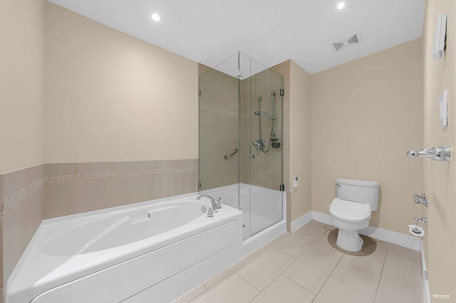 609 4685 Valley Drive Vancouver, BC - 21