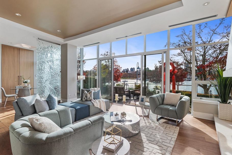 1576 Homer Mews Vancouver, BC - 2