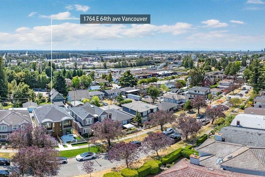 1766 E 64th Avenue Vancouver, BC - 37