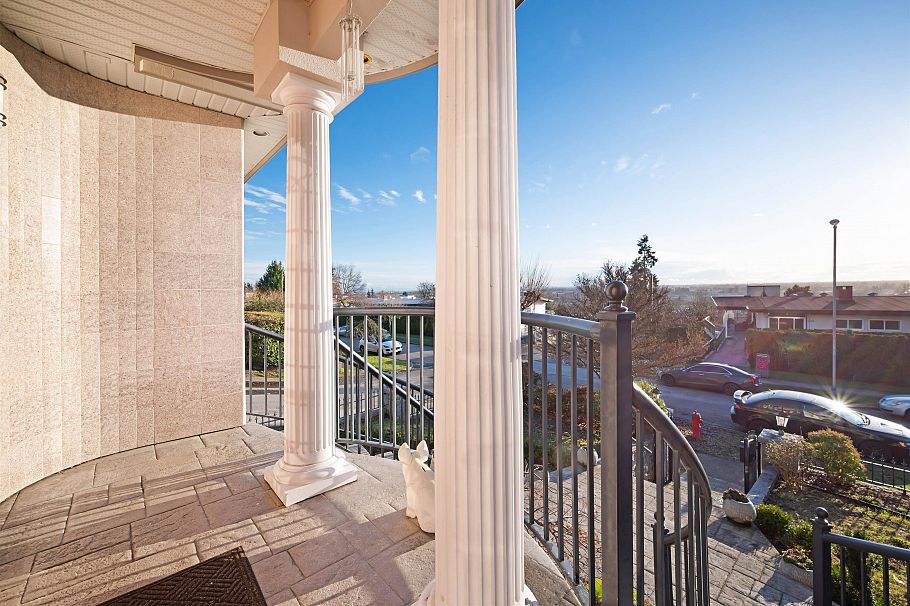 2195 Harrison Street Vancouver, BC - 6