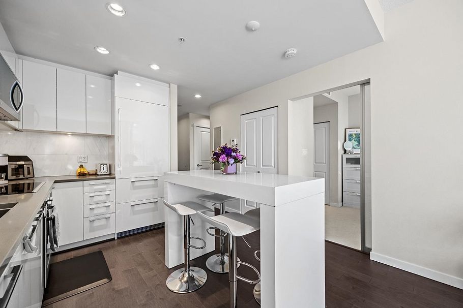 1206 5728 Berton Avenue Vancouver, BC - 6