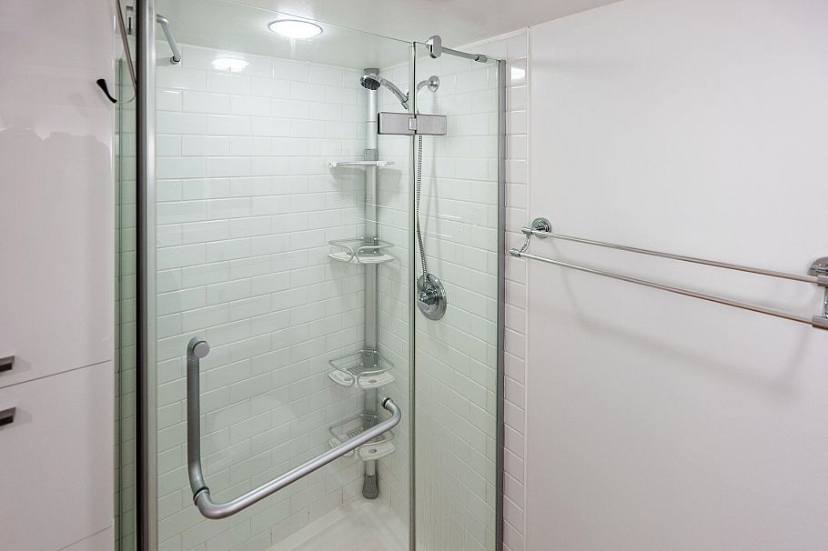 2103 W Keith Road North Vancouver, BC - 34