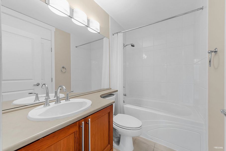 609 4685 Valley Drive Vancouver, BC - 22