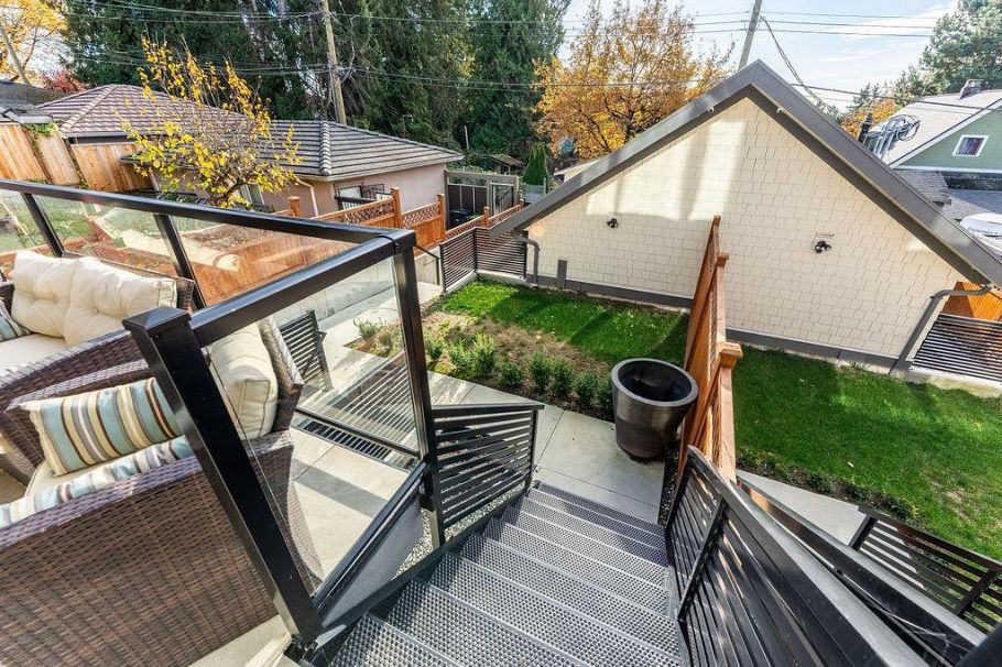 1766 E 64th Avenue Vancouver, BC - 29