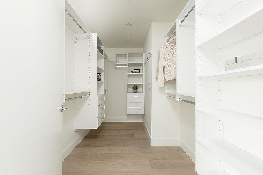 1 735 E 10th Avenue Vancouver, BC - 17