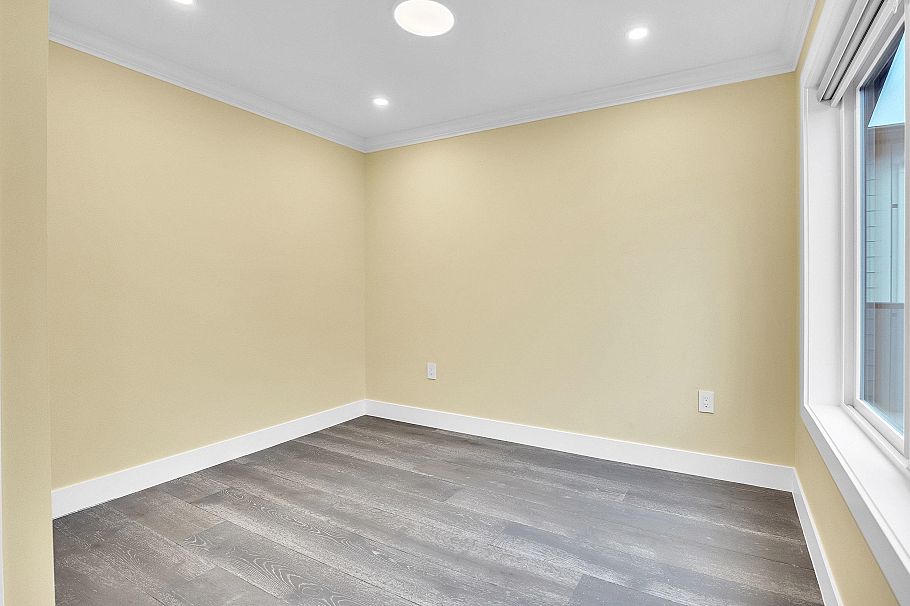 812 Montroyal Boulevard North Vancouver, BC - 27