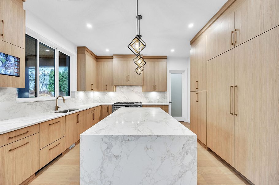 3252 Allan Road North Vancouver, BC - 5