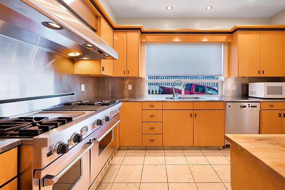 2195 Harrison Street Vancouver, BC - 4