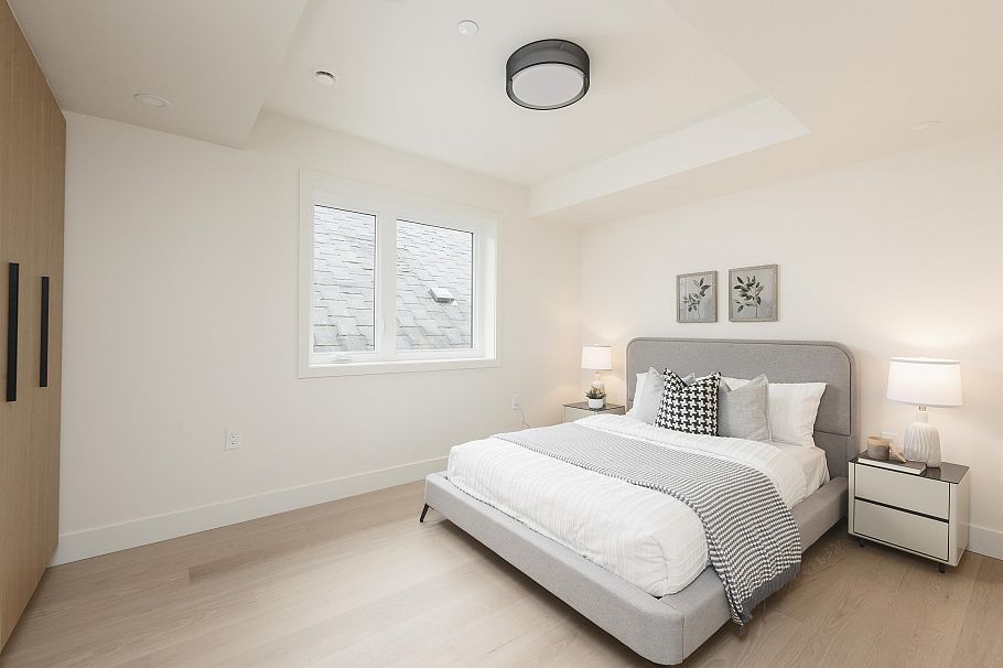 1 735 E 10th Avenue Vancouver, BC - 16