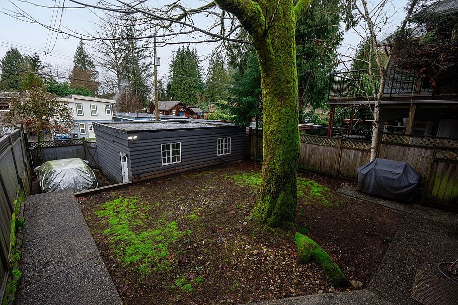 2103 W Keith Road North Vancouver, BC - 38