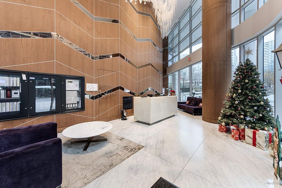 912 68 Smithe Street Vancouver, BC - 21