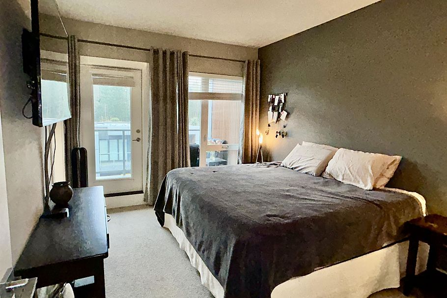 32 3595 Salal Drive North Vancouver, BC - 9