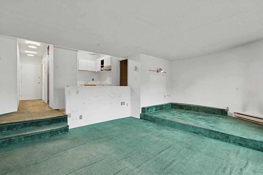 205 341 Mahon Avenue North Vancouver, BC - 13