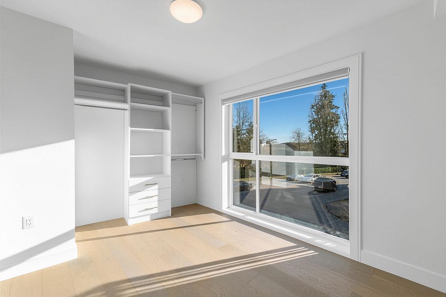 7359 Oak Street Vancouver, BC - 6