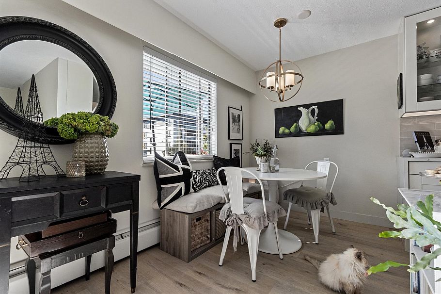 10 140 E 20th Street North Vancouver, BC - 10