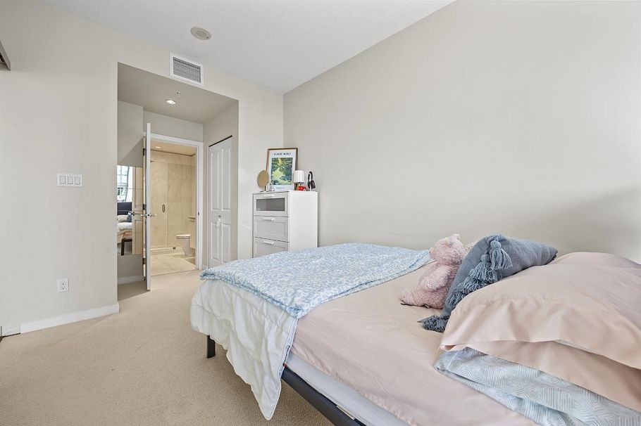 1206 5728 Berton Avenue Vancouver, BC - 13