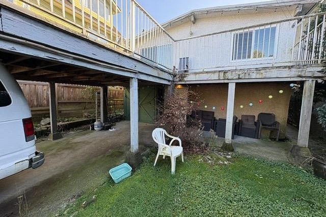 2071 E 4th Avenue Vancouver, BC - 5