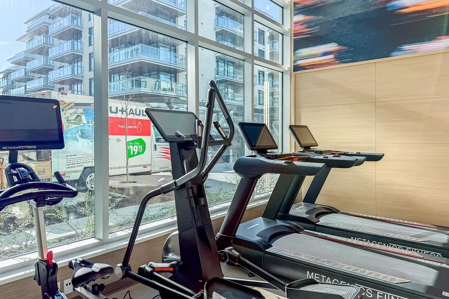 901 755 Harbourside Drive North Vancouver, BC - 33