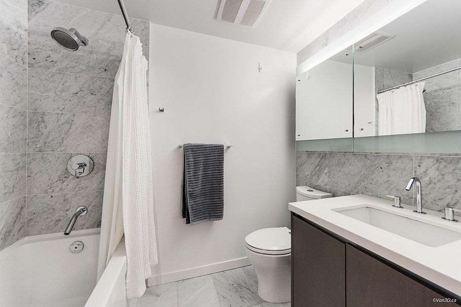 912 68 Smithe Street Vancouver, BC - 8