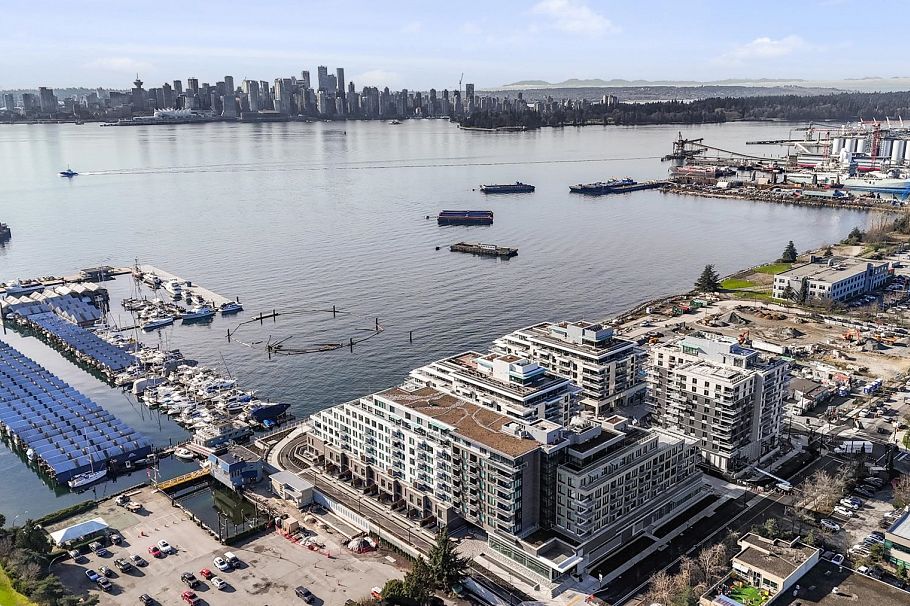 325 755 Harbourside Drive North Vancouver, BC - 9