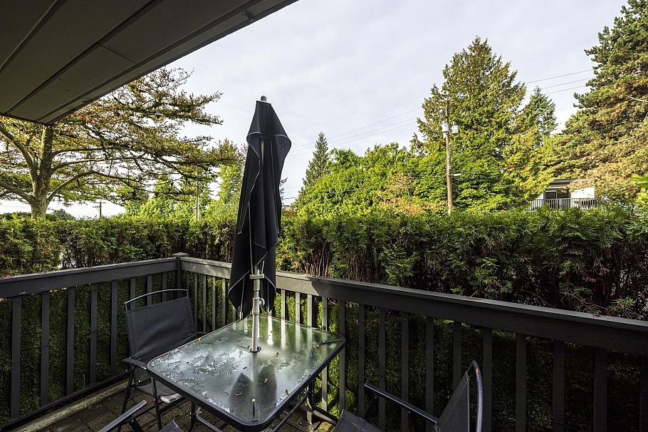 3132 Lonsdale Avenue North Vancouver, BC - 30