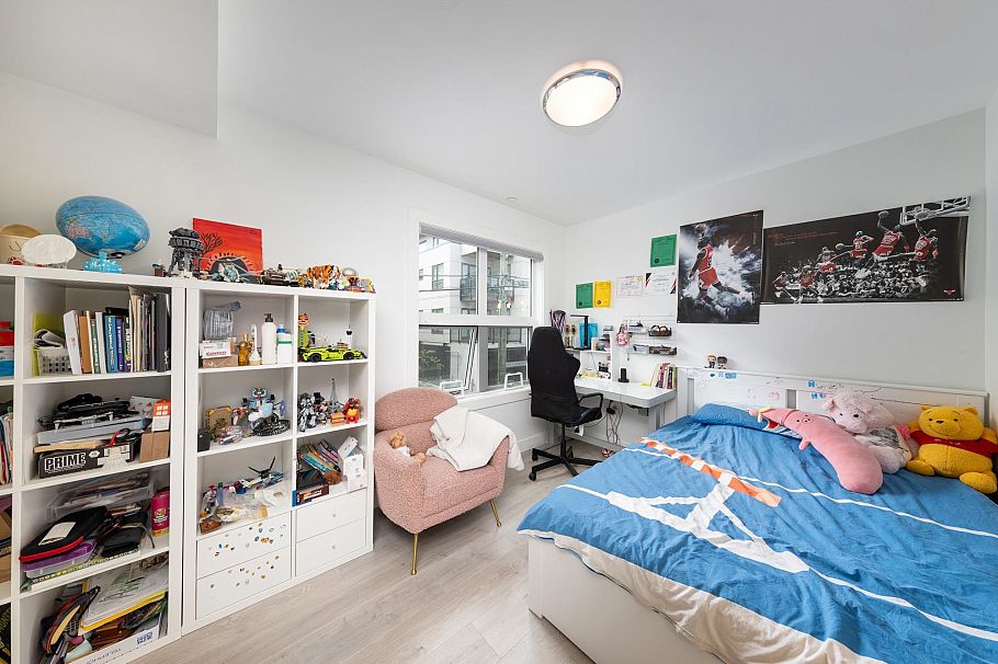 7887 French Street Vancouver, BC - 20