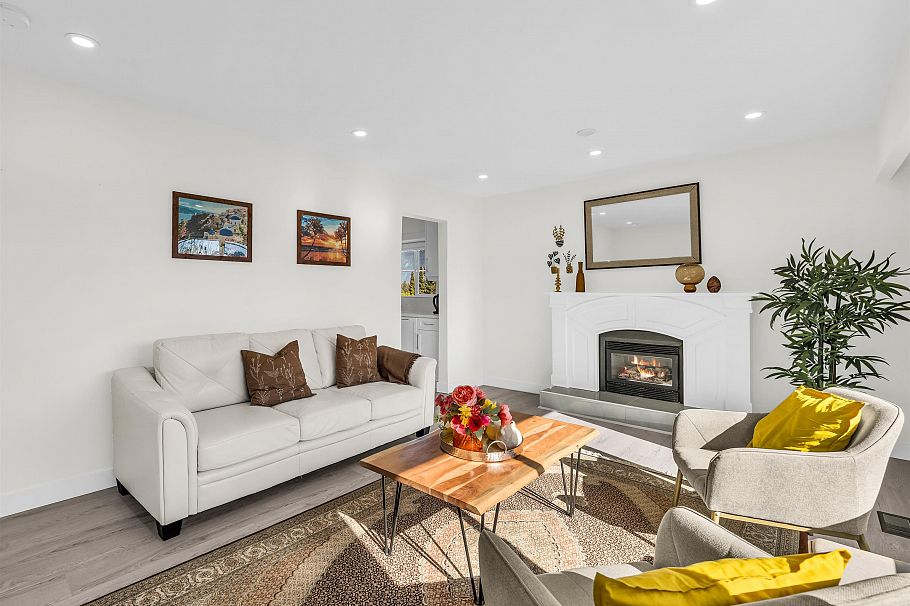 4254 Caddy Road North Vancouver, BC - 11