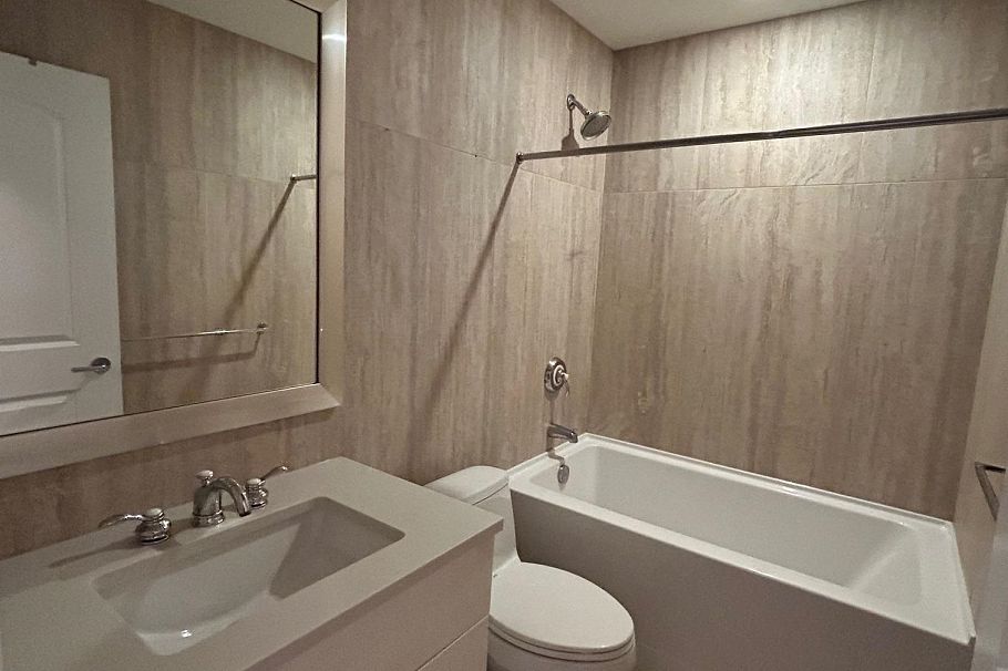 901 175 Victory Ship Way North Vancouver, BC - 7