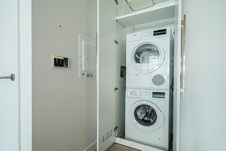 4306 1289 Hornby Street Vancouver, BC - 19