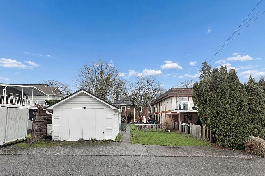 7621 Cartier Street Vancouver, BC - 21