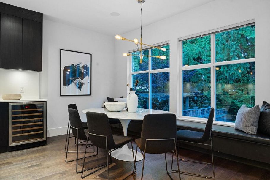 3761 Edgemont Boulevard North Vancouver, BC - 12