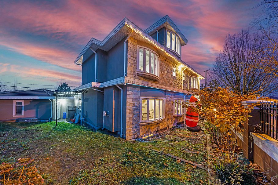 7778 Nanaimo Street Vancouver, BC - 16