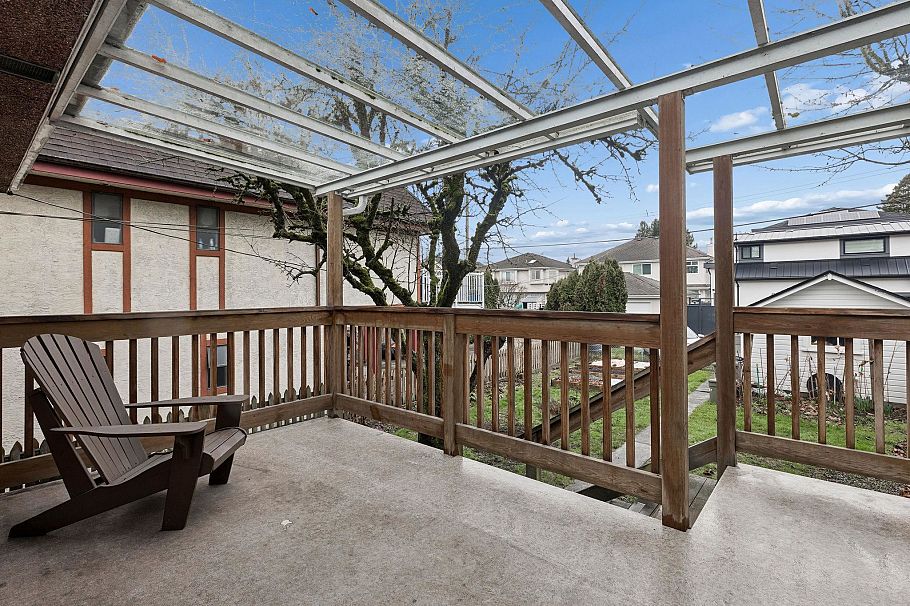 7621 Cartier Street Vancouver, BC - 14