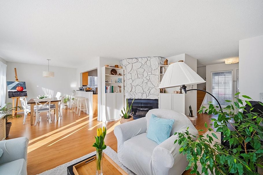 1309 Mahon Avenue North Vancouver, BC - 7