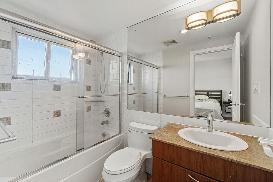 751 1483 E King Edward Avenue Vancouver, BC - 19