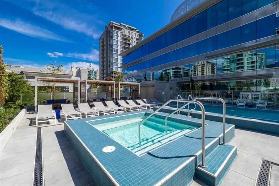 1401 112 E 13th Street North Vancouver, BC - 21