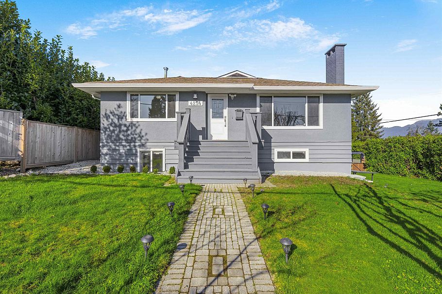 4254 Caddy Road North Vancouver, BC - 34