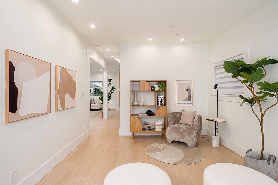 4068 W 15th Avenue Vancouver, BC - 14