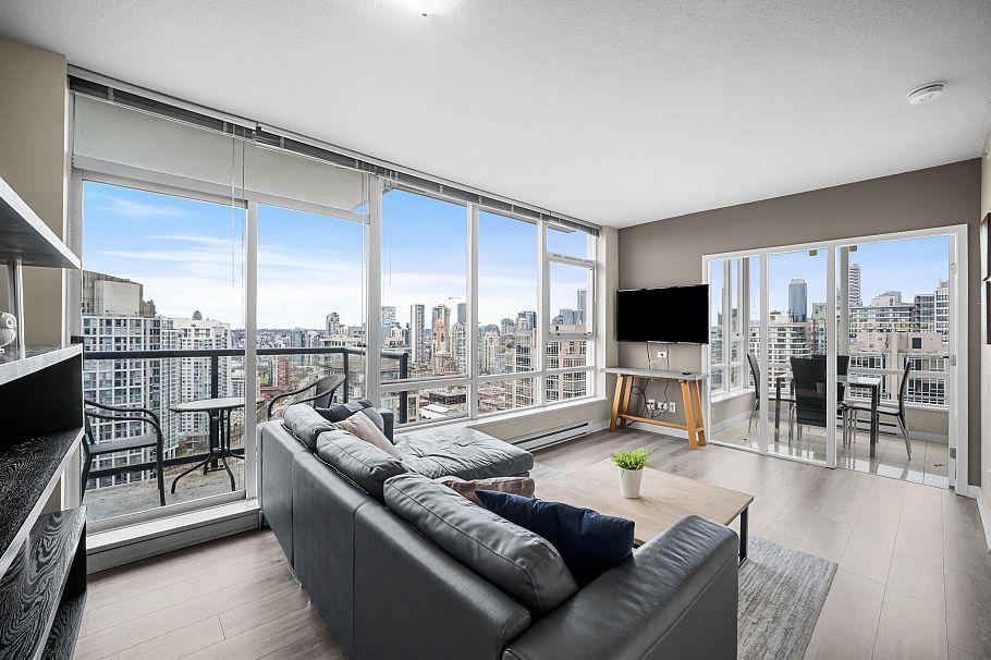 3608 928 Beatty Street Vancouver, BC - 4