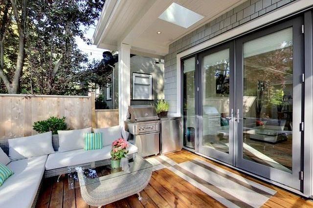 4248 W 10th Avenue Vancouver, BC - 12