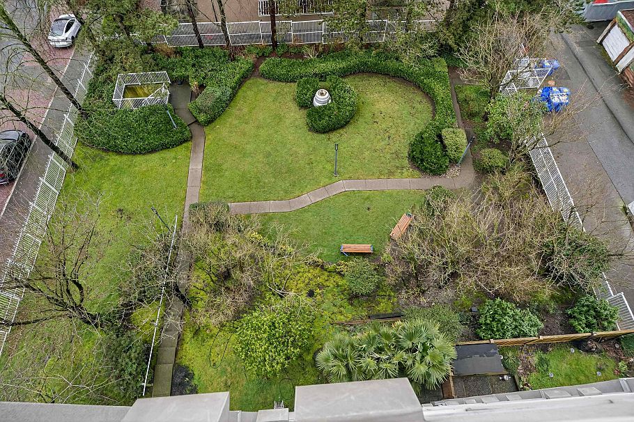 803 1833 Frances Street Vancouver, BC - 12