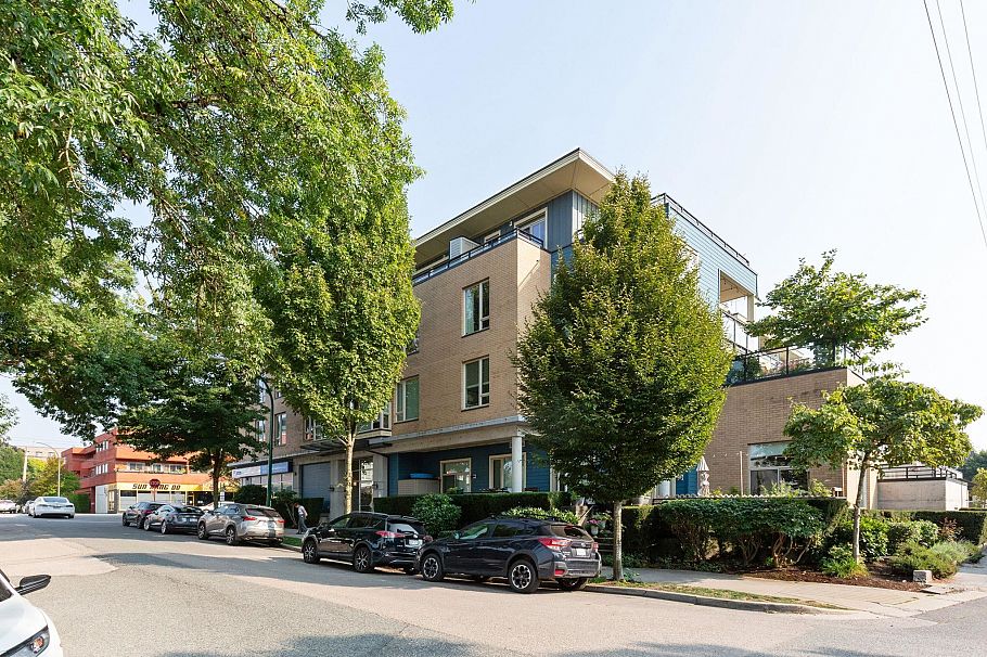 308 688 E 17th Avenue Vancouver, BC - 14