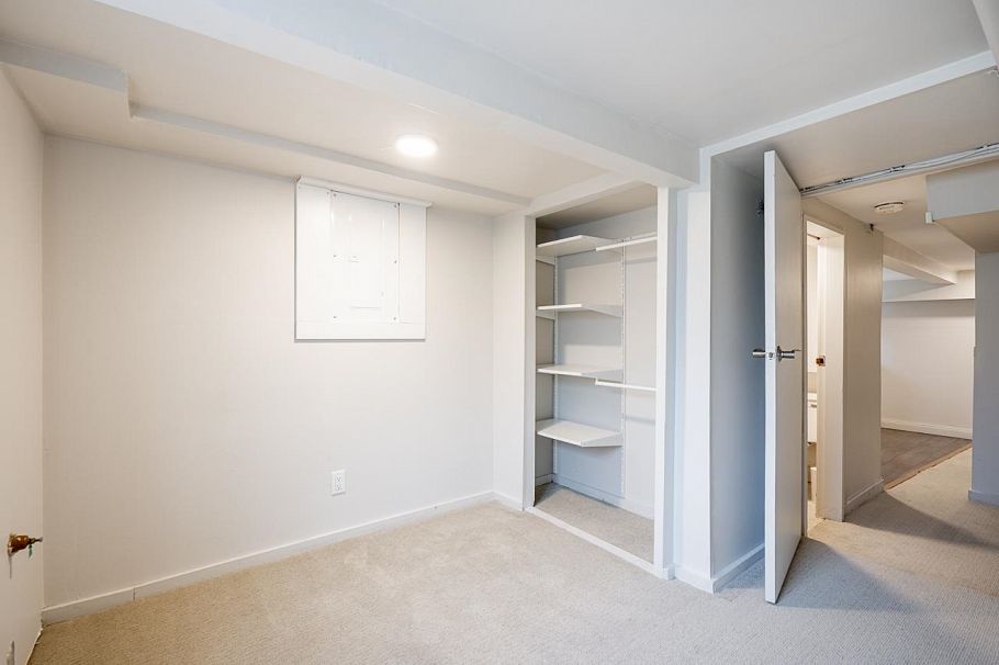 3446 Church Street North Vancouver, BC - 25